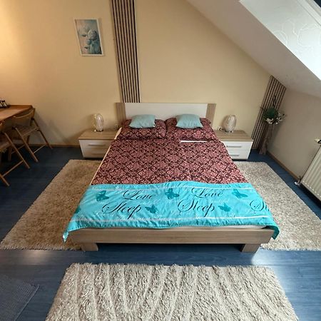 Kossuth Apartman บูดาเปสต์ ภายนอก รูปภาพ